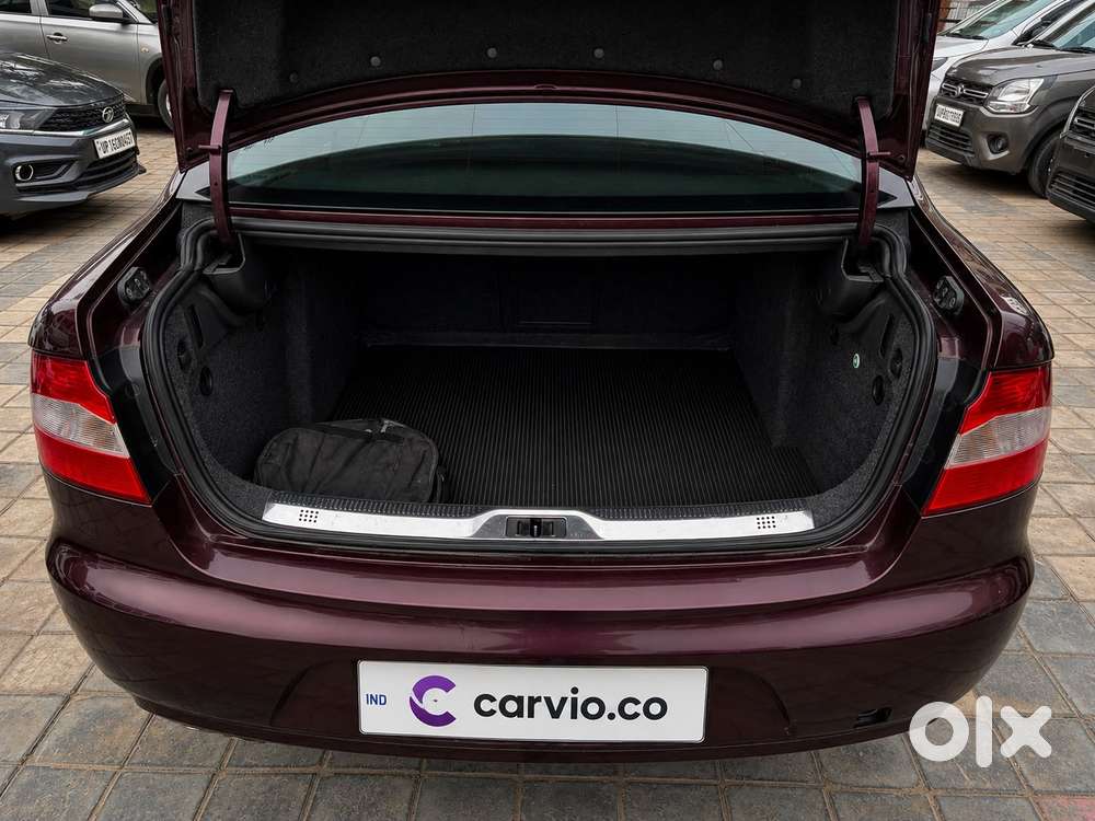 Skoda Superb 1.8 Elegance Tsi At, 2012, Petrol