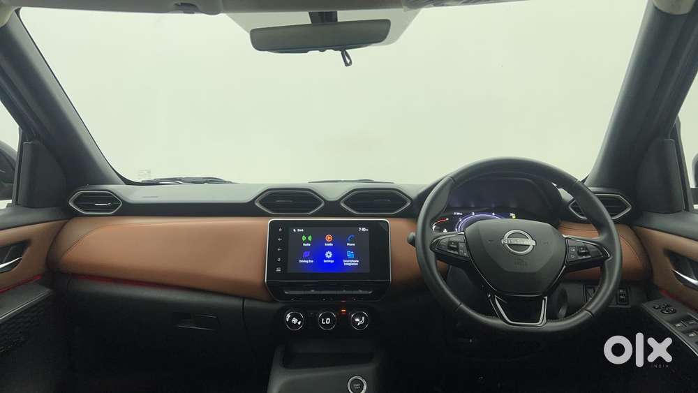 Nissan Magnite 1.0 Xv Premium Dual Tone, 2024, Petrol