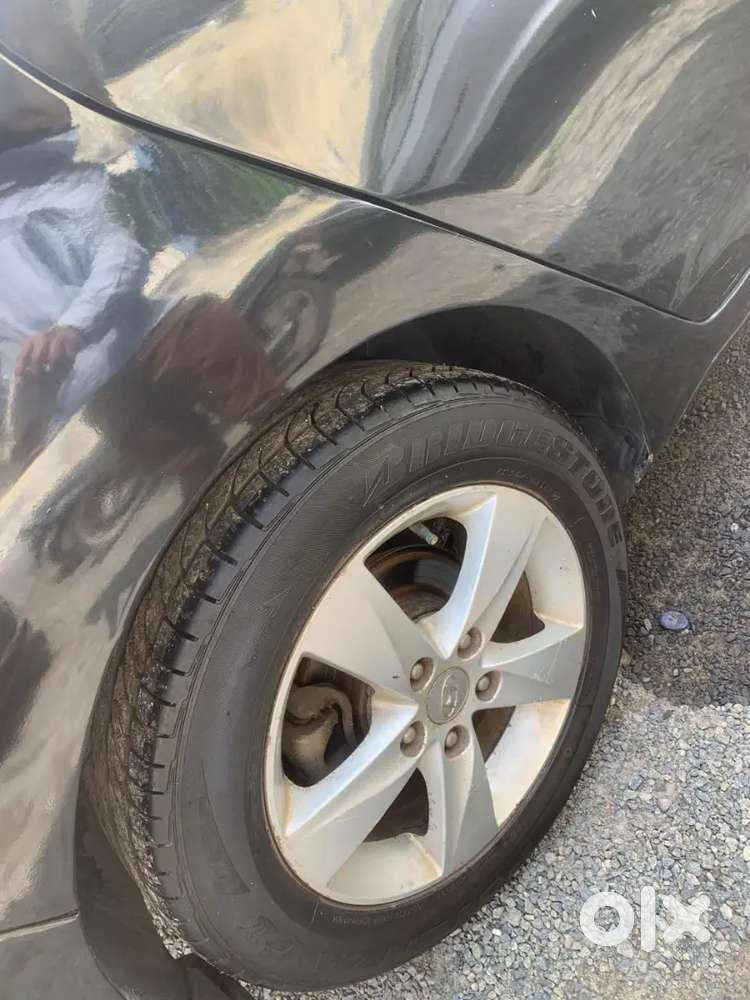 Hyundai Elantra 2013 Petrol Well Maintained