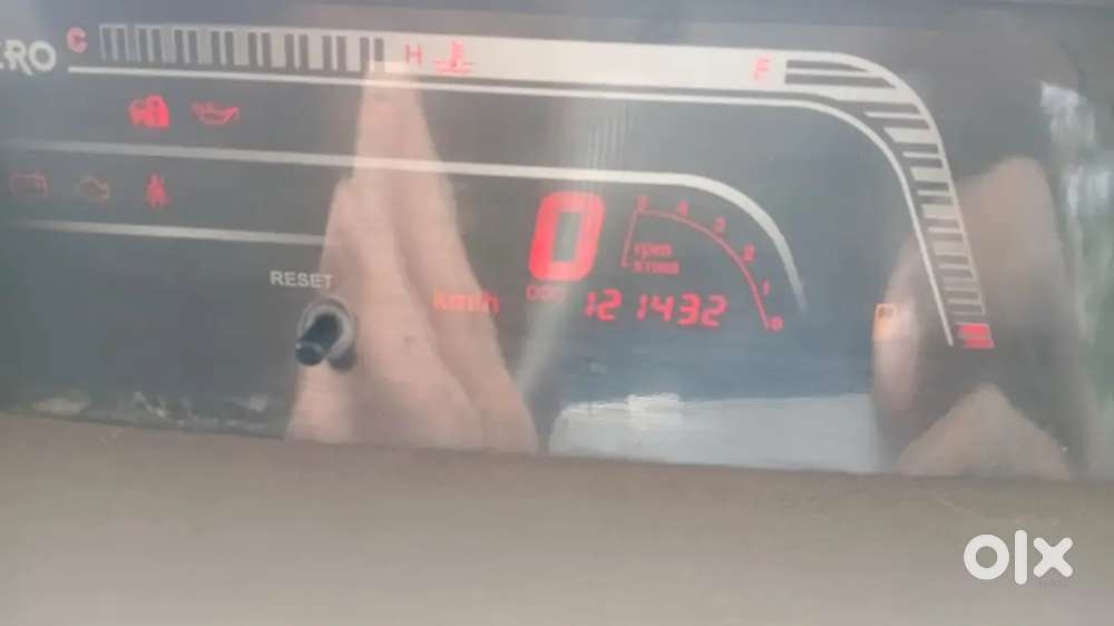 Bolero Slx 2wd With Ac & P.s.