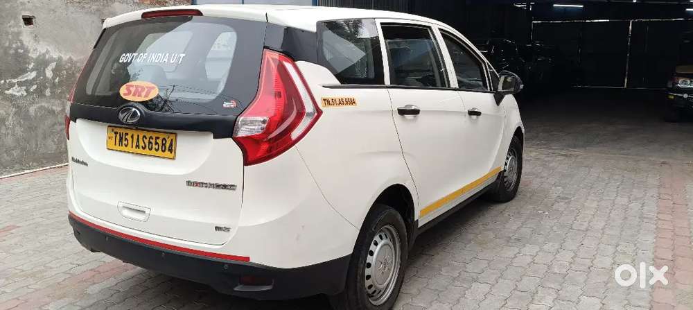 Mahindra Marazzo 2023 Diesel Manual Car