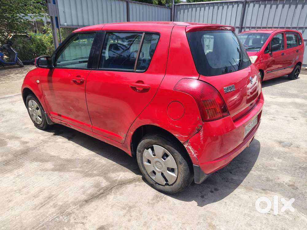 Maruti Suzuki Swift 2004-2010 Vxi Bsiv, 2006, Petrol