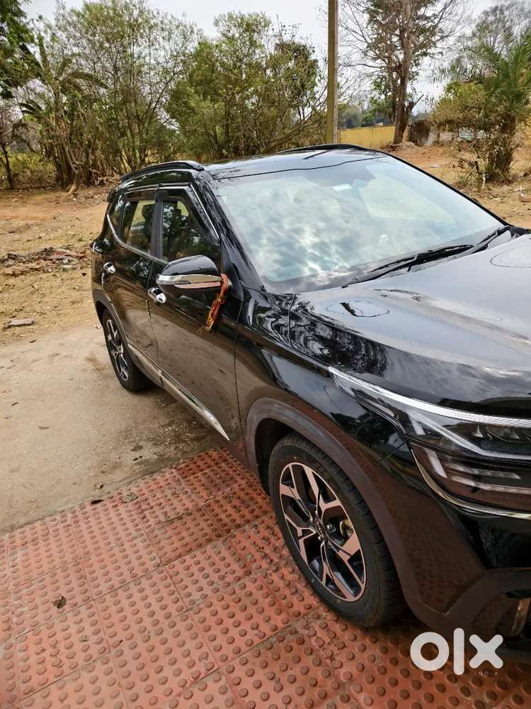 Kia Seltos Black Colour With Ppf Done In New Condition