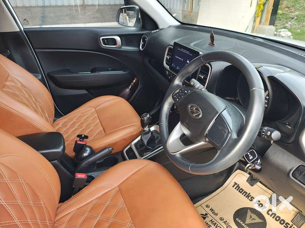 Hyundai Venue Petrol 2022