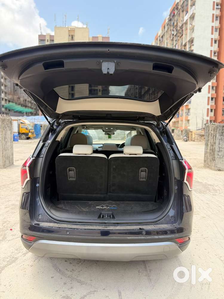 Mahindra Xuv700 2.0 Ax 7 Petrol At Luxury Pack Str, 2025, Diesel