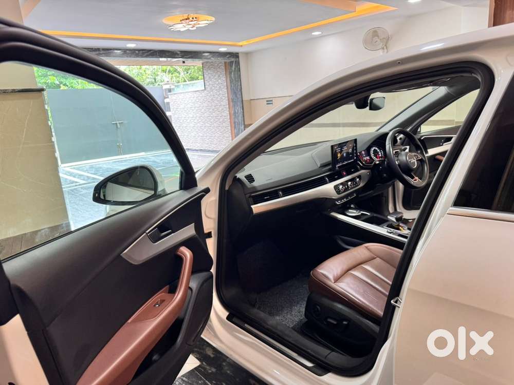 Audi A4 Petrol 2023