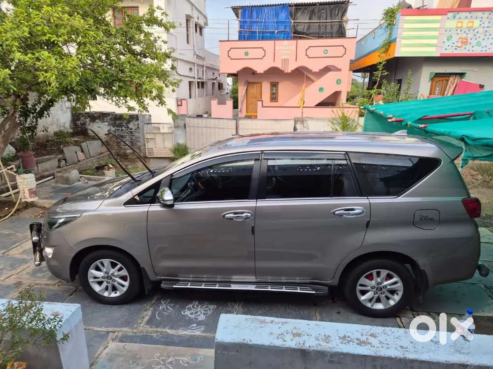 Toyota Innova Crysta 2017 Mt Diesel Showroom Trak