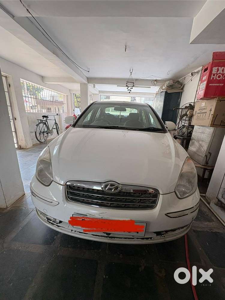 Hyundai Verna 2009 Petrol 93500 Km Driven