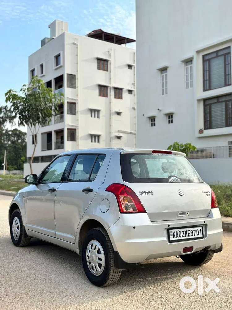 Maruti Suzuki Swift 2010 Petrol 92000 Km Driven