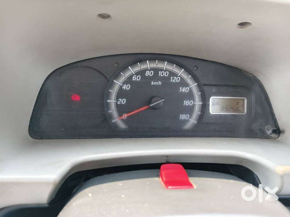 Maruti Suzuki Eeco 7 Seater Standard, 2018, Petrol