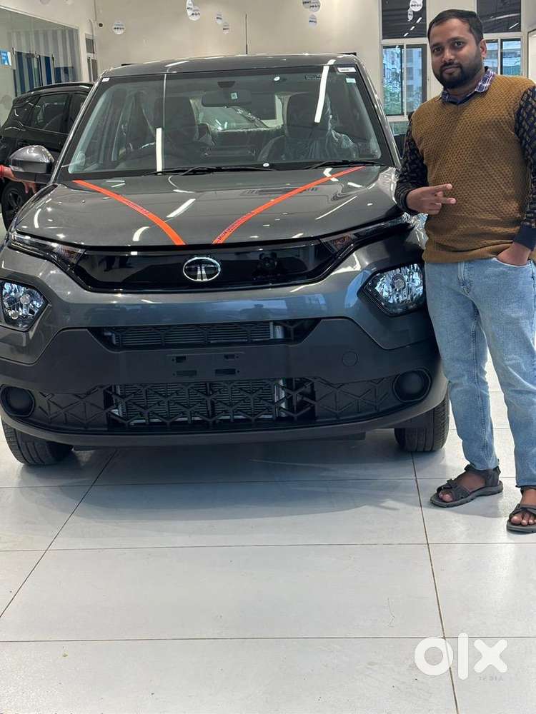 New Car, Very Less Driven. Selling Car Due To Upgrading To Nexon