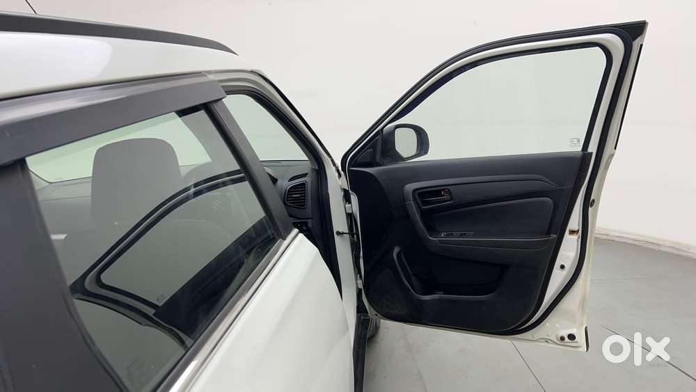 Maruti Suzuki Vitara Brezza 1.5 Lxi, 2021, Petrol