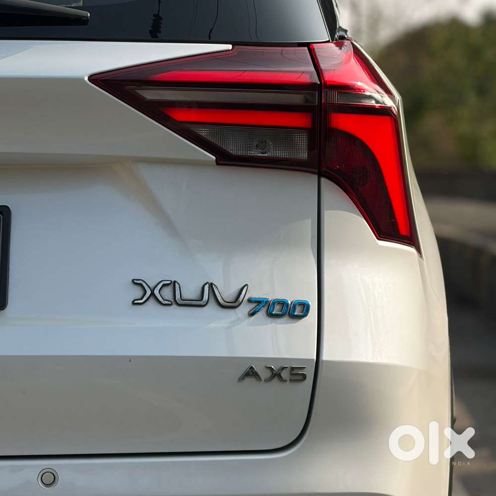 Mahindra Xuv700 2.0 Ax 5 Petrol At Str, 2023, Petrol