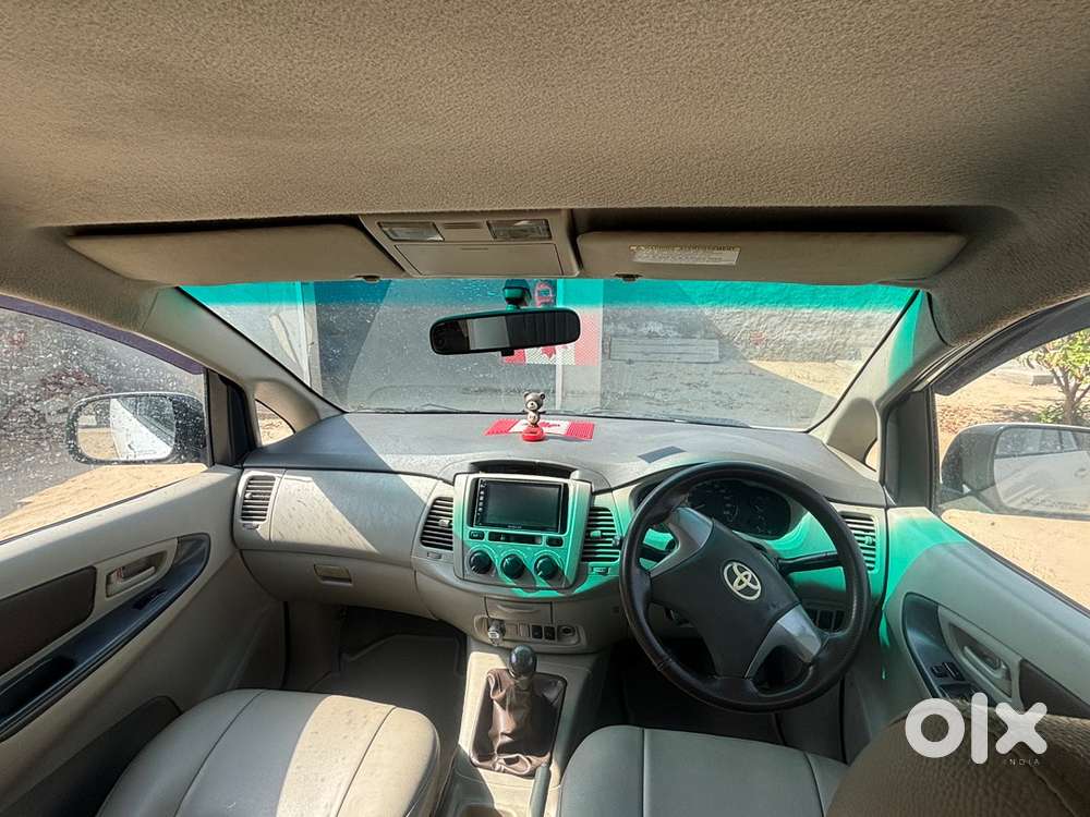 Toyota Innova 2013 Registration 12-2013