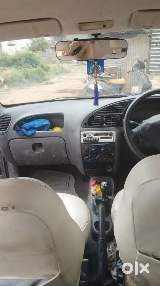 Ford Aspire Titatinium 2002