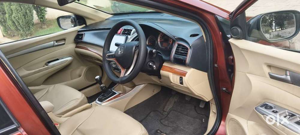 Honda City V Mt Exclusive, 2011, Petrol