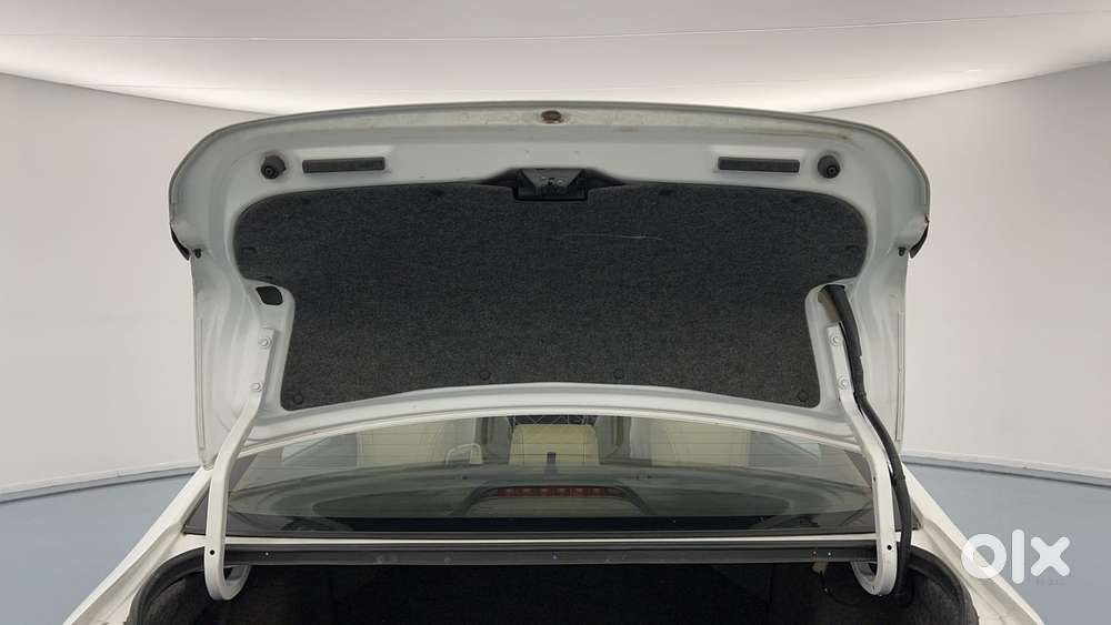 Honda City 1.5 Zx I-vtec Mt, 2023, Petrol
