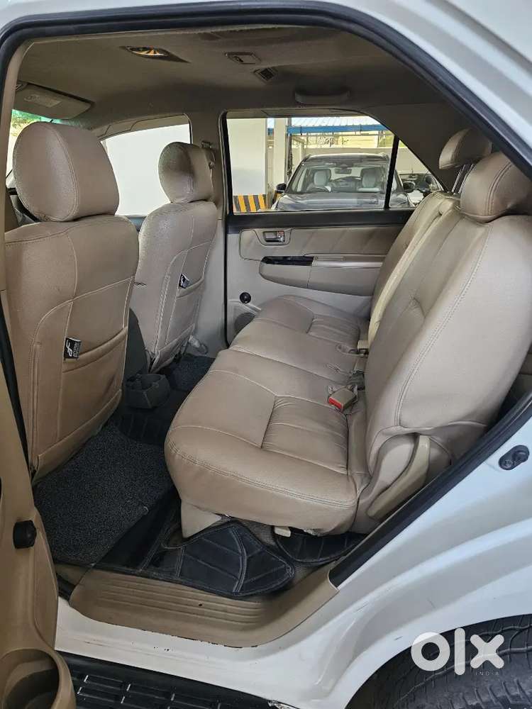 Toyota Fortuner 2013 Diesel Well Maintained