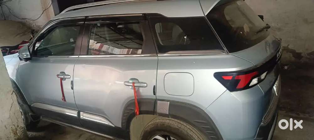 Top Model Full Good Condition With Sunroof.