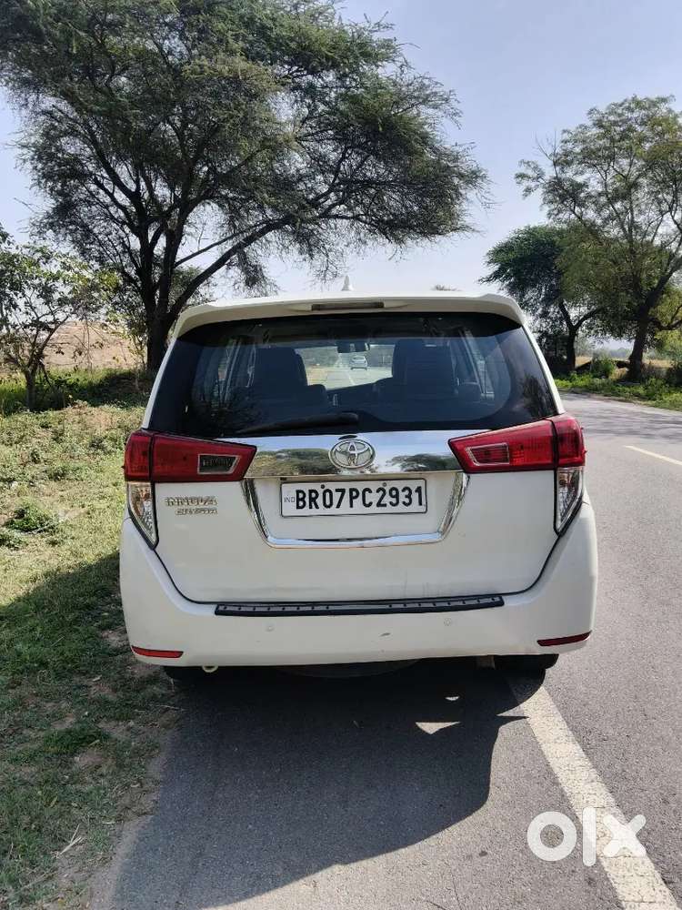 Toyota Innova 2020