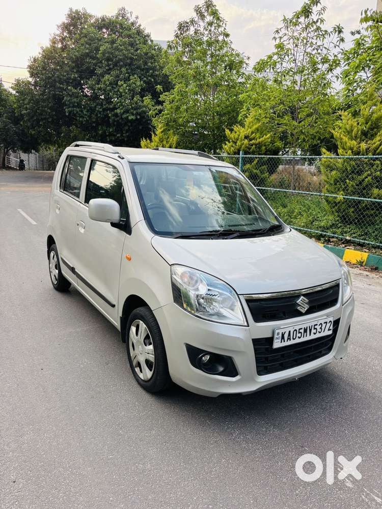 Maruti Suzuki Wagon R 1.0 Vxi Amt, 2017, Petrol
