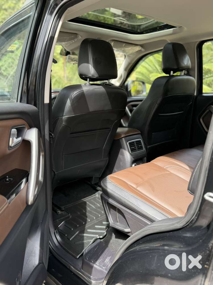 Mahindra Scorpio N Z8 Select Diesel At 2wd 7-seater, 2024, Diesel