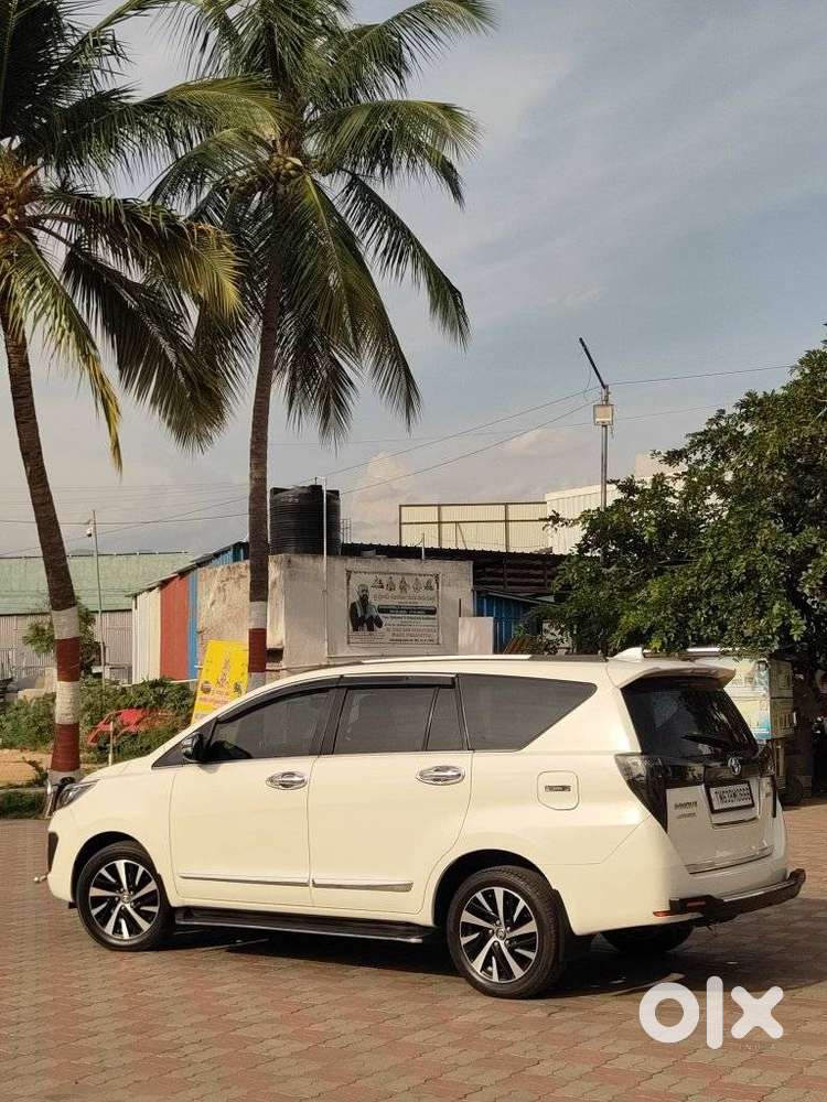 Toyota Innova Crysta 2.4 V, 2022, Diesel