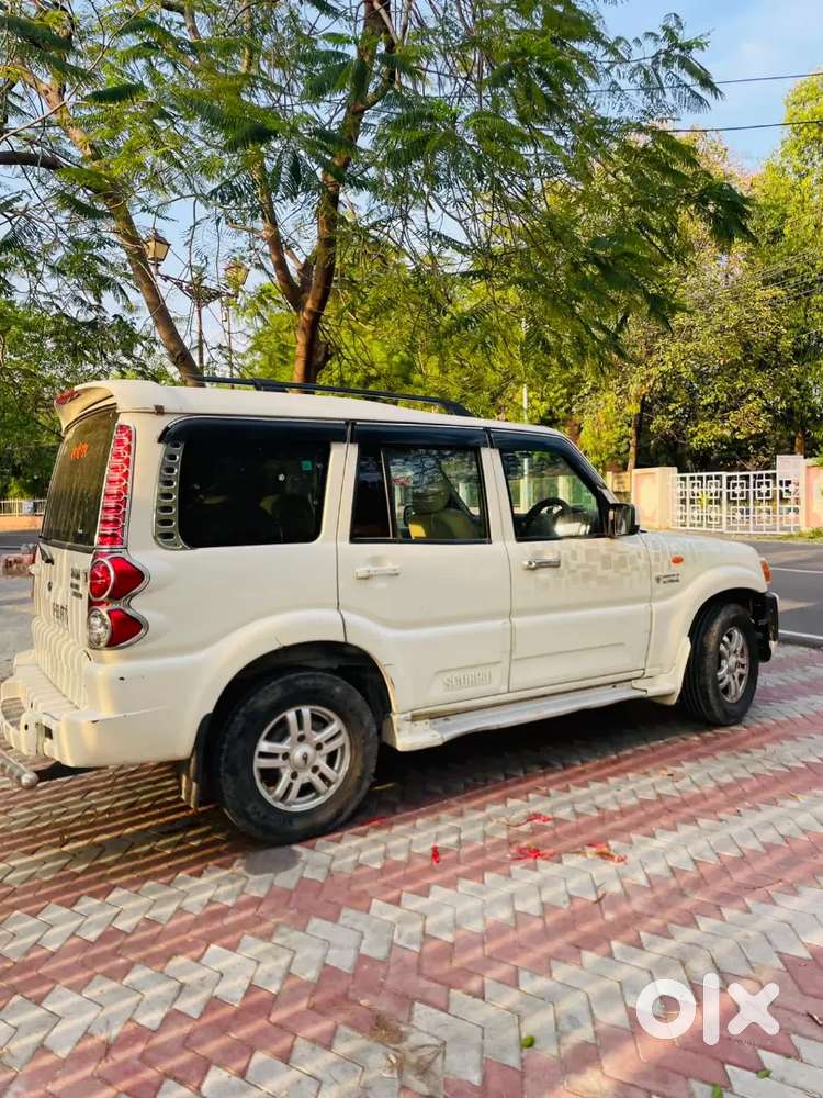 Mahindra Scorpio 2014 Diesel 125000 Km Driven