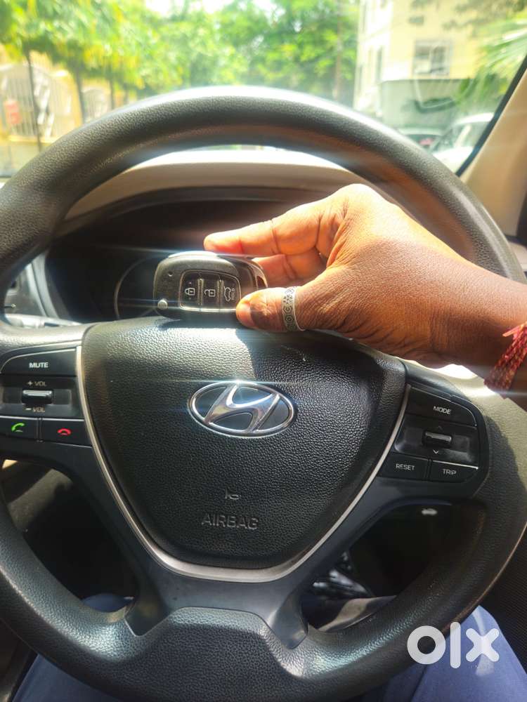 Hyundai Elite I20 Sportz (o) 1.2, 2016, Petrol