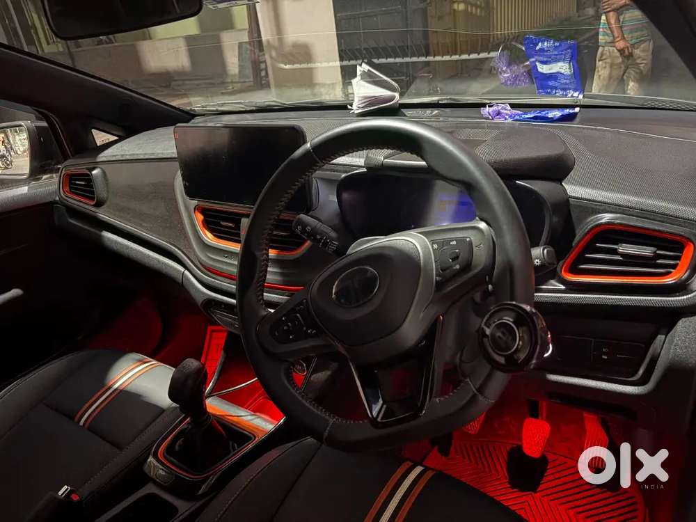 Tata Altroz 2024 Petrol Life Time Tax