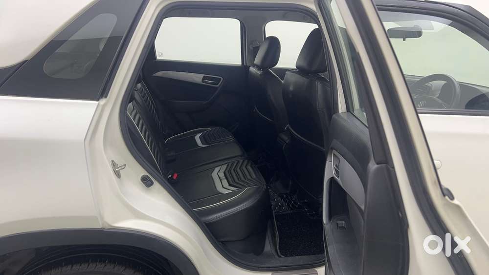 Maruti Suzuki Vitara Brezza 1.5 Zxi At, 2022, Petrol