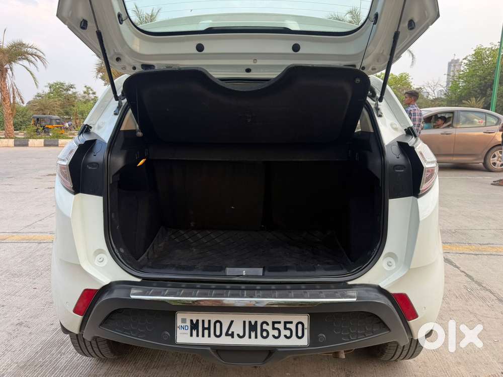 Tata Nexon 1.5 Revotorq Xz, 2018, Petrol
