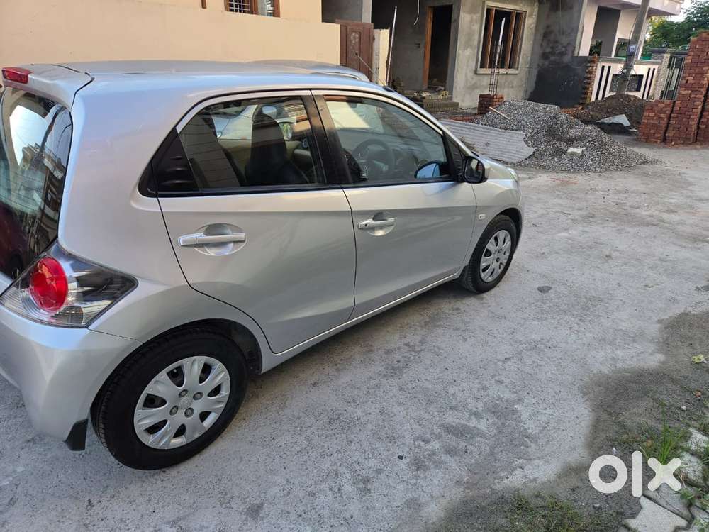 2015 Honda Brio Petrol