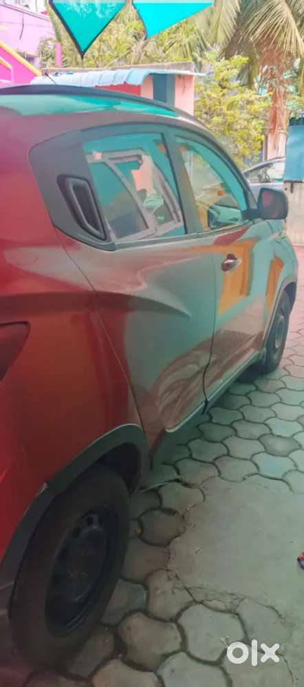 Kuv 100 Single Owner Just 22000 Km Done  Diesel 24 Kmpl Meileage