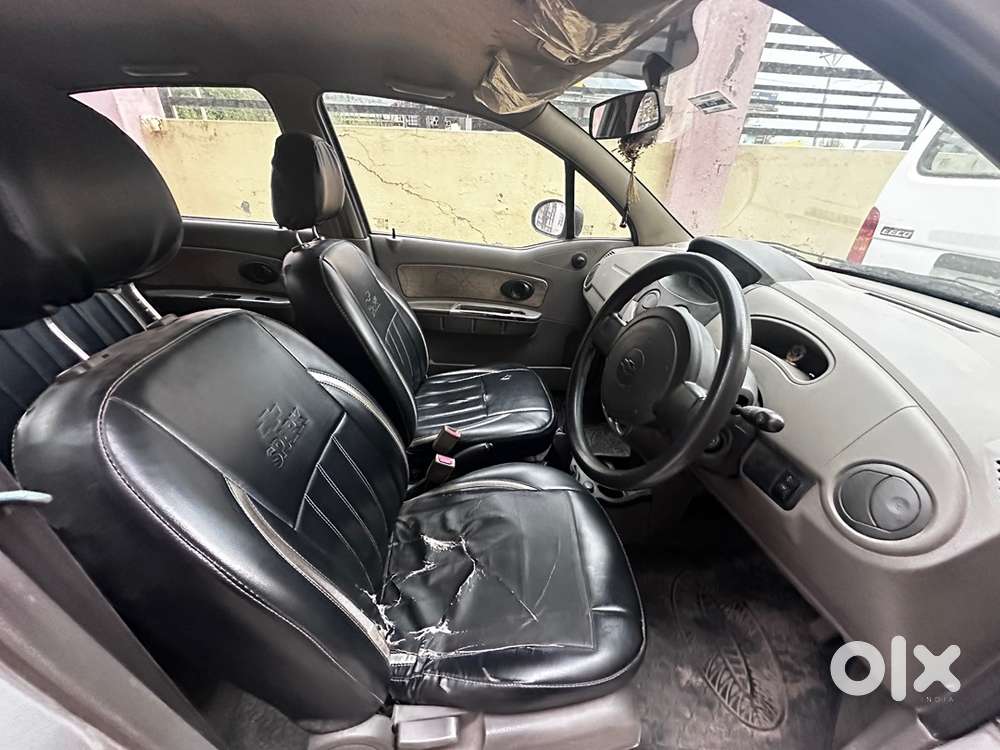 Chevrolet Spark Petrol 2013