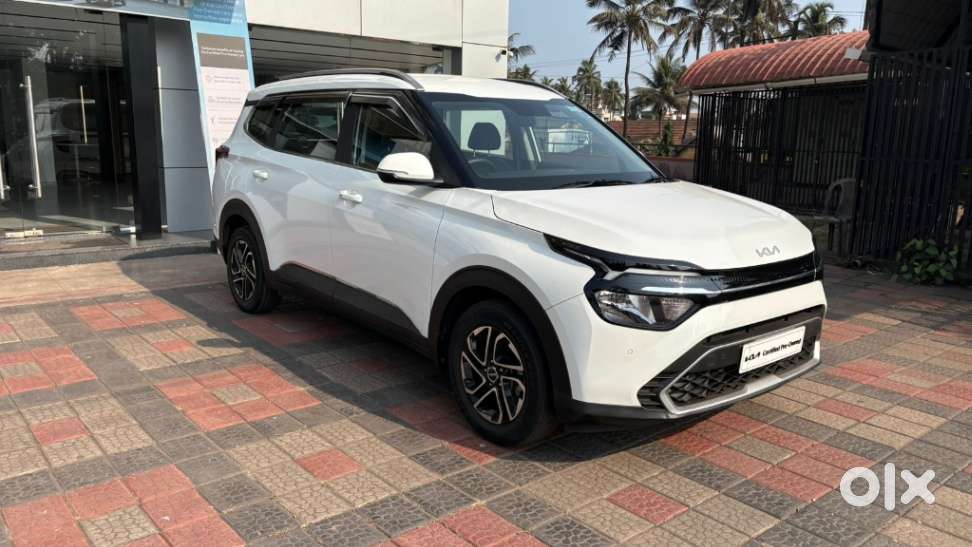 Kia Carens 1.4 Prestige 7 Str, 2022, Petrol