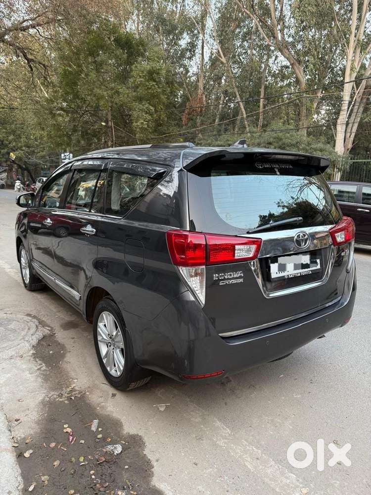 Toyota Innova Crysta 2.8z Automatic, 2018, Diesel