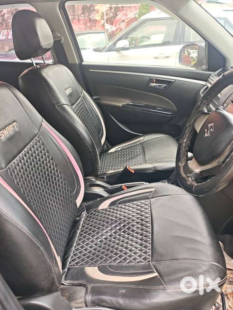Maruti Suzuki Swift Vxi + Manual, 2017, Petrol