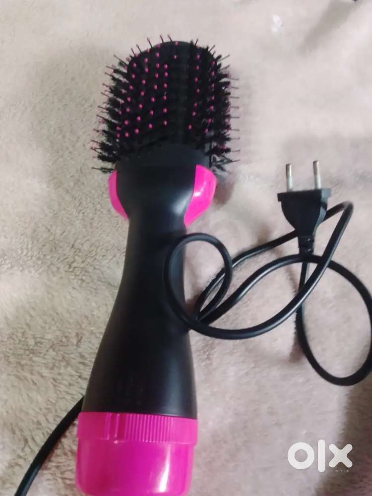 Hot hair straightener