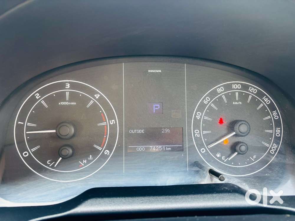 Toyota Innova Crysta 2.7 Gx At, 2021, Diesel