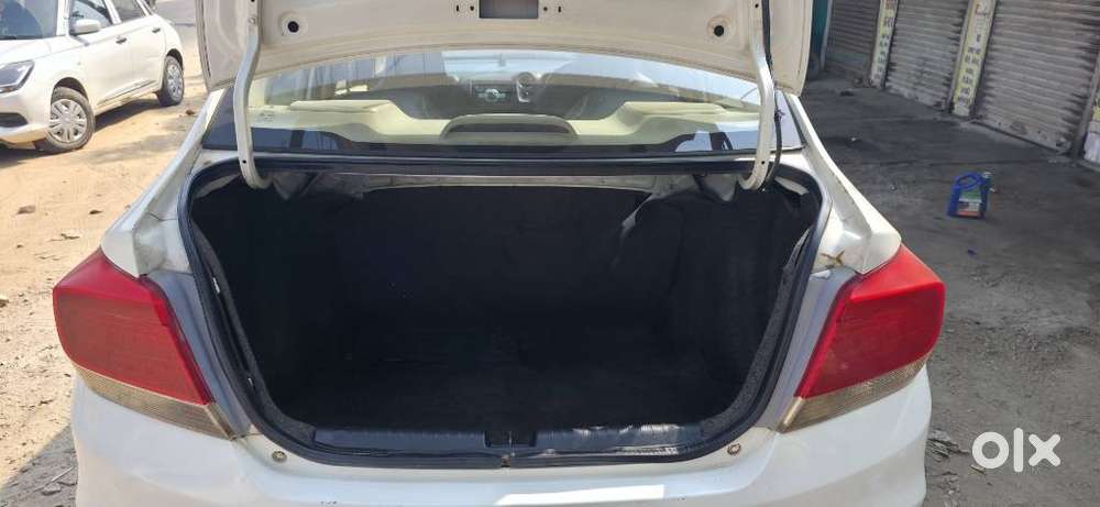 Honda Amaze, 2014