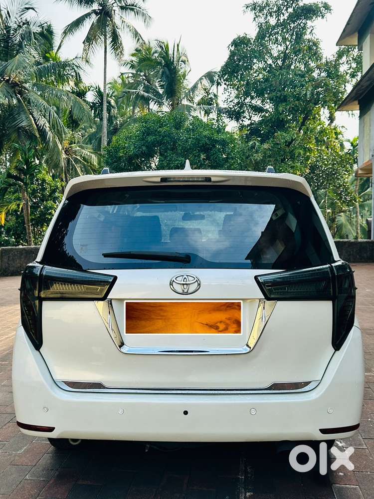 2017 Toyota Innova Crysta Diesel