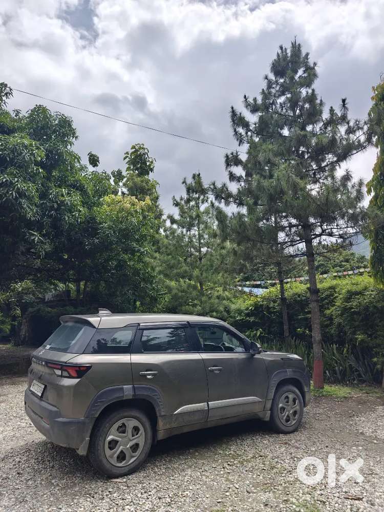 Maruti Brezza Lxi 2025