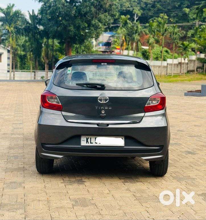 Tata Tiago 1.2 Revotron Xza, 2022, Petrol