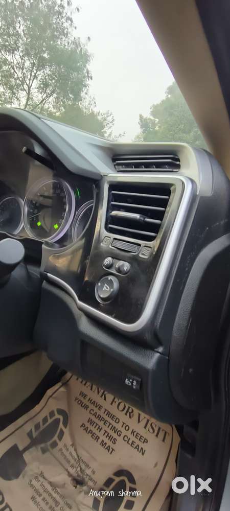 Honda City I-vtec V, 2020, Petrol