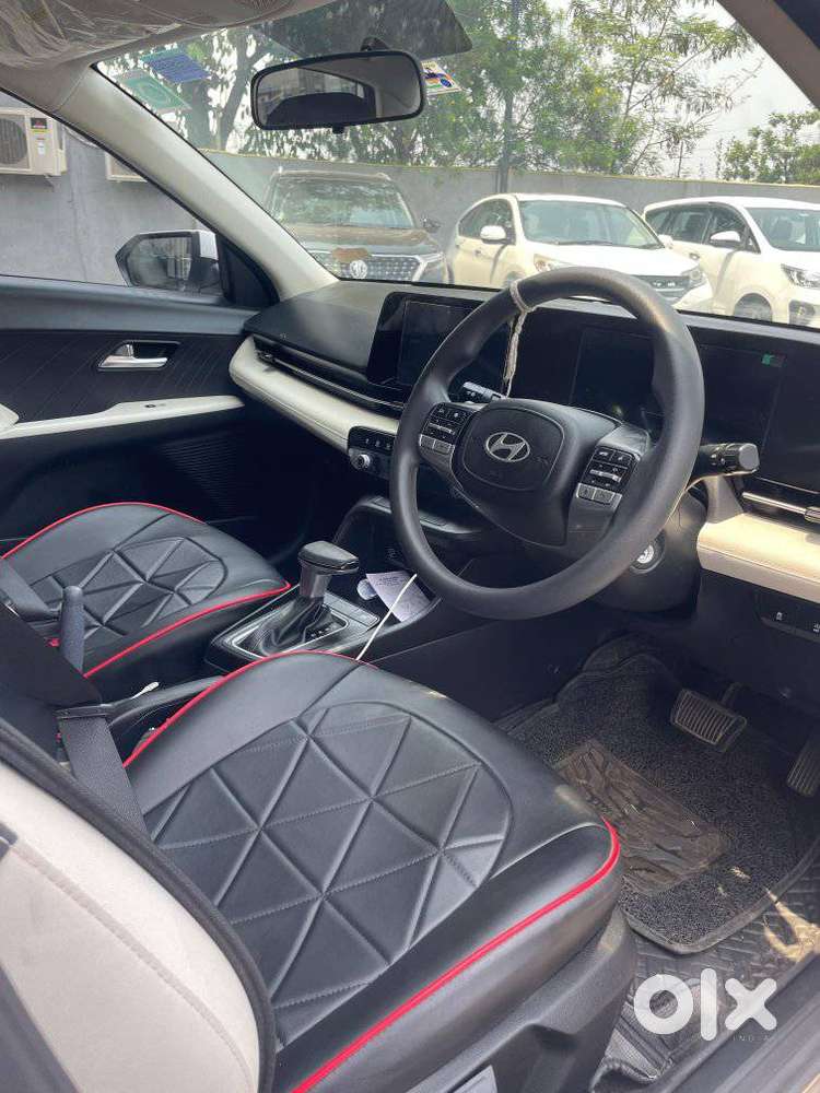 Hyundai Verna 1.5 Sx (o) Ivt, 2025, Petrol