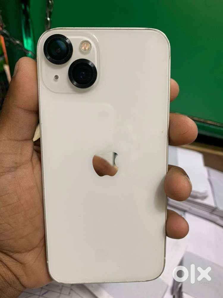 I phone 13 white colour 128gb only display change baki koi kami nhi ha