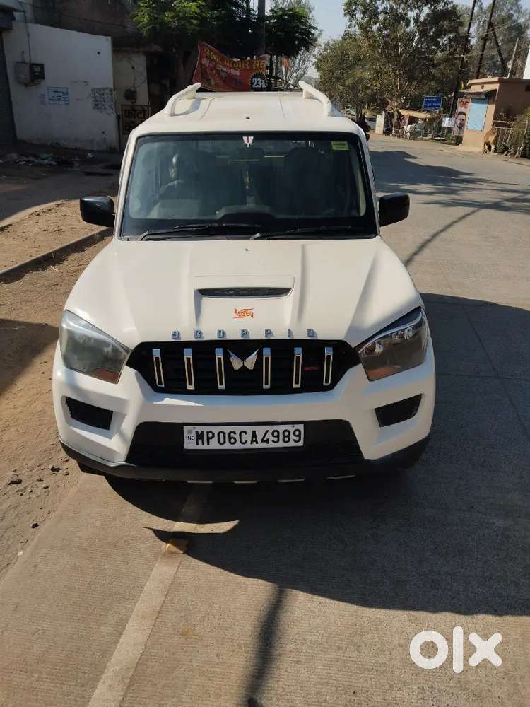 Mahindra Scorpio S2