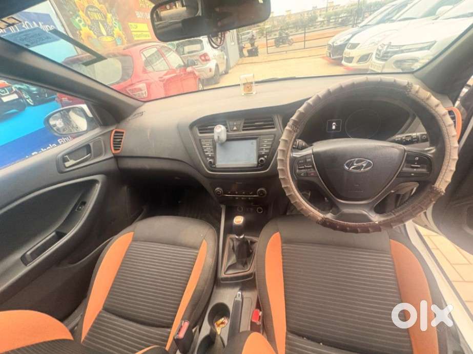 Hyundai I20 Active Sx Petrol, 2016, Petrol