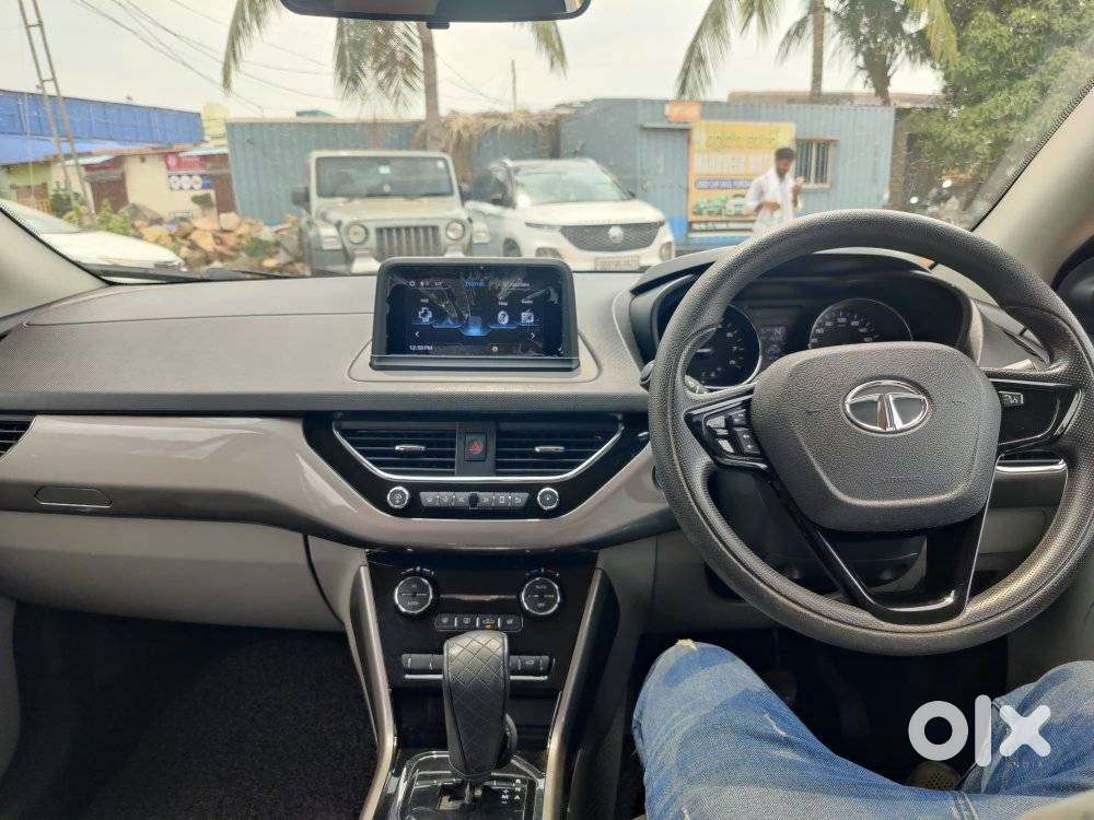 Tata Nexon Amt Xza Plus, 2018, Petrol